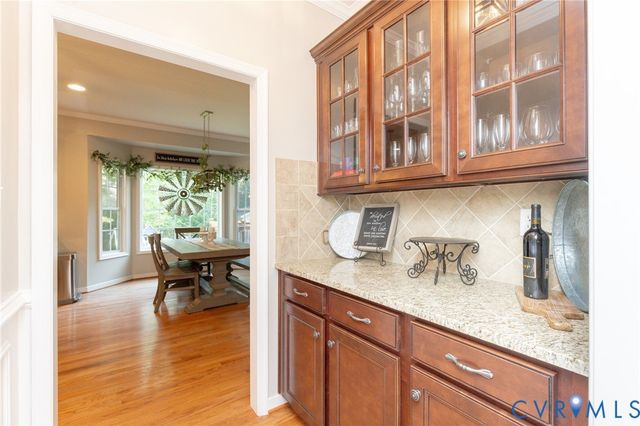 11306 Longtown Dr, Midlothian, VA 23112