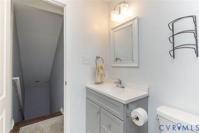 11306 Longtown Dr, Midlothian, VA 23112