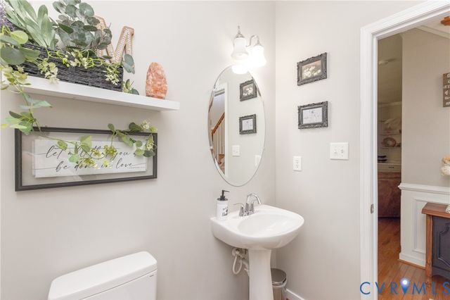 11306 Longtown Dr, Midlothian, VA 23112