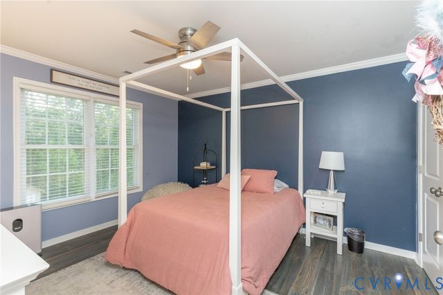 11306 Longtown Dr, Midlothian, VA 23112
