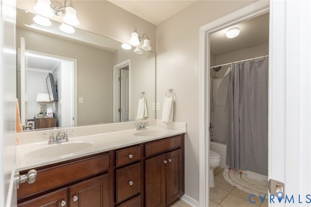 11306 Longtown Dr, Midlothian, VA 23112