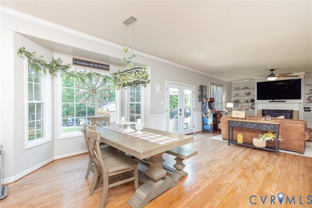 11306 Longtown Dr, Midlothian, VA 23112