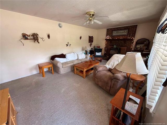 487 Wright Road, Vass, NC 28394
