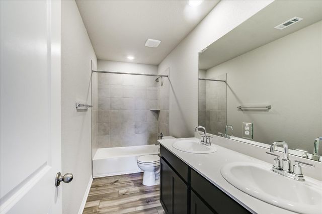 212 Prairie Song LN, Liberty Hill, TX 78642