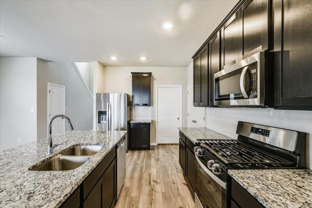 212 Prairie Song LN, Liberty Hill, TX 78642