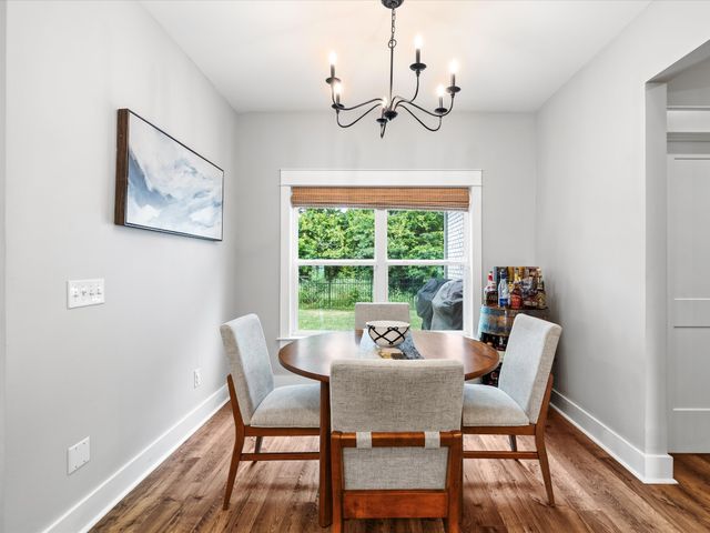 1107 Owen Layne Dr, Murfreesboro, TN 37129