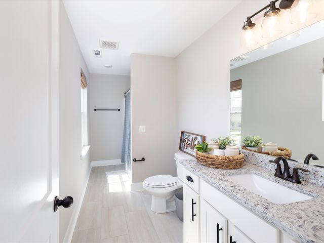 1107 Owen Layne Dr, Murfreesboro, TN 37129