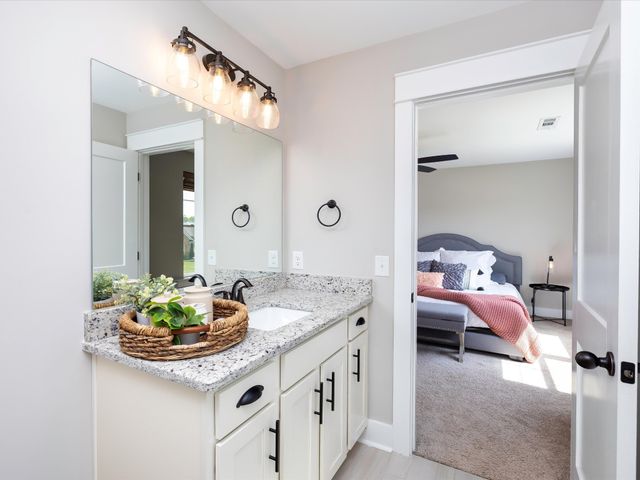 1107 Owen Layne Dr, Murfreesboro, TN 37129