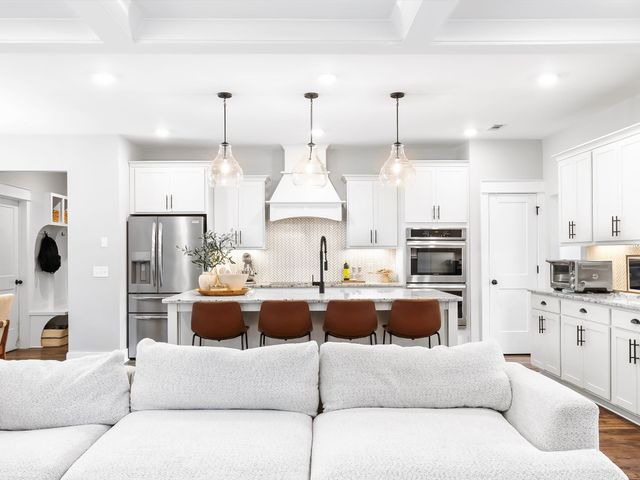 1107 Owen Layne Dr, Murfreesboro, TN 37129