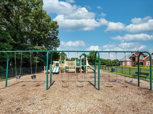 1107 Owen Layne Dr, Murfreesboro, TN 37129