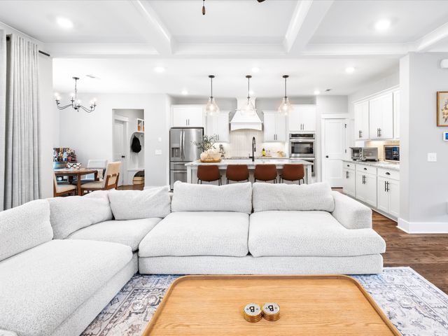 1107 Owen Layne Dr, Murfreesboro, TN 37129