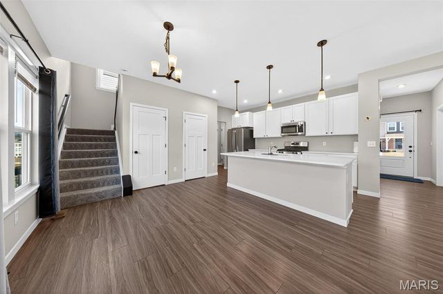 307 Dalriada Boulevard, St Charles, MO 63368