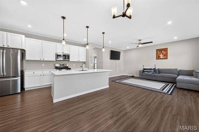 307 Dalriada Boulevard, St Charles, MO 63368