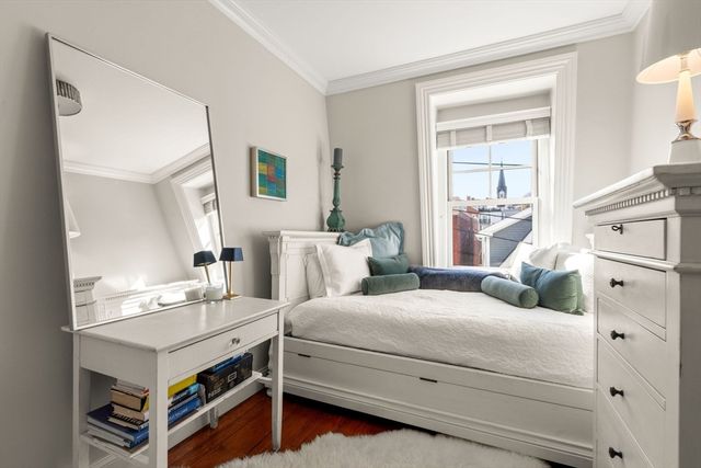 9 Cook Street 2, Boston, MA 02129