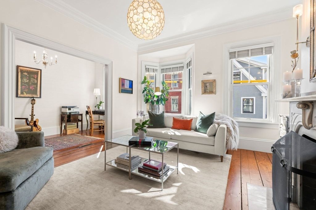 9 Cook Street 2, Boston, MA 02129