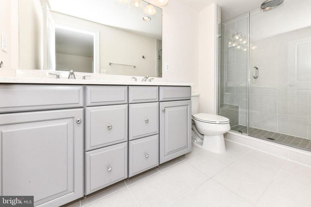 3735 POWELL LN, Falls Church, VA 22041