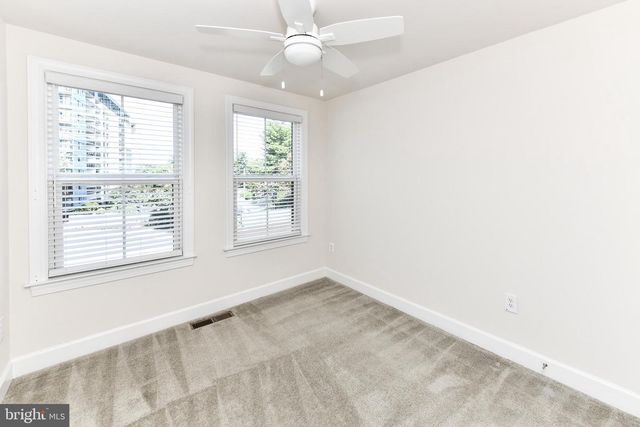 3735 POWELL LN, Falls Church, VA 22041