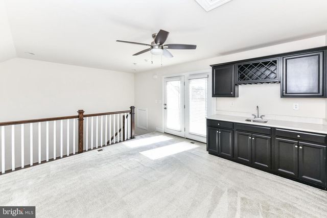 3735 POWELL LN, Falls Church, VA 22041