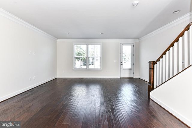 3735 POWELL LN, Falls Church, VA 22041