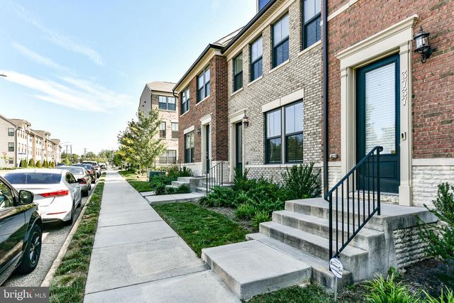 3735 POWELL LN, Falls Church, VA 22041