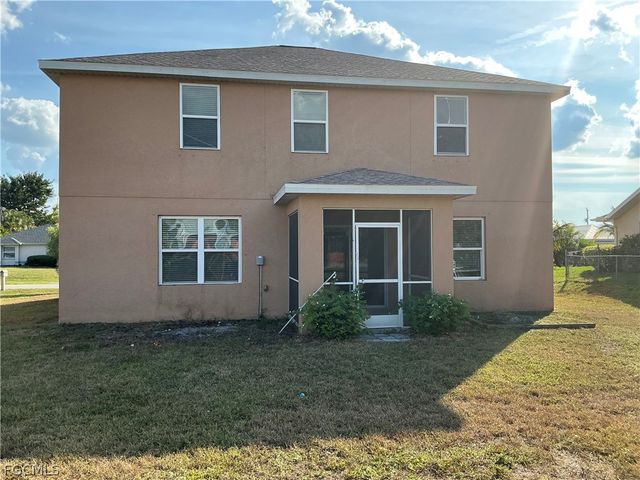 509 SW 27th TER, Cape Coral, FL 33914