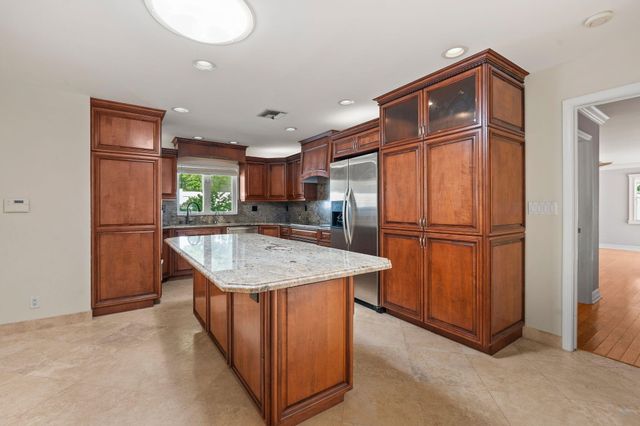 2729 NE 30TH Street, Lighthouse Point, FL 33064