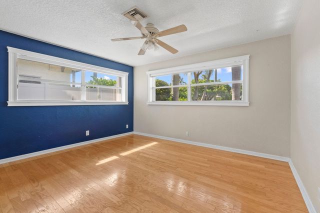 2729 NE 30TH Street, Lighthouse Point, FL 33064