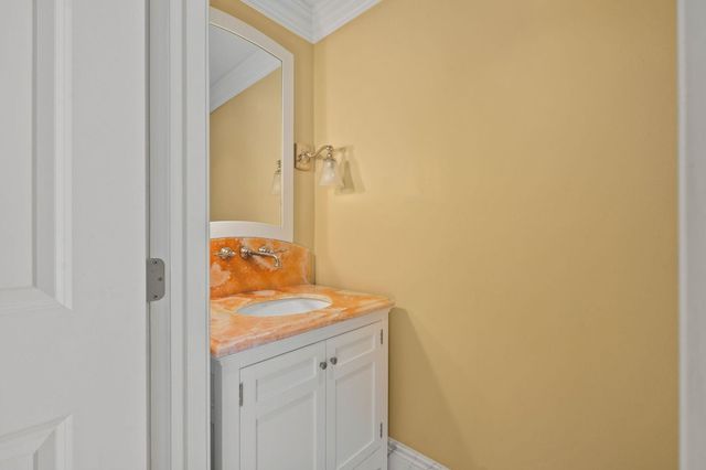 2729 NE 30TH Street, Lighthouse Point, FL 33064