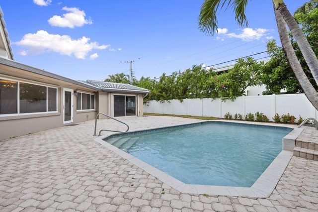 2729 NE 30TH Street, Lighthouse Point, FL 33064