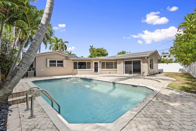 2729 NE 30TH Street, Lighthouse Point, FL 33064