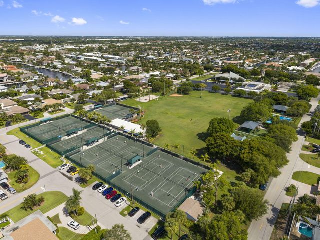2729 NE 30TH Street, Lighthouse Point, FL 33064