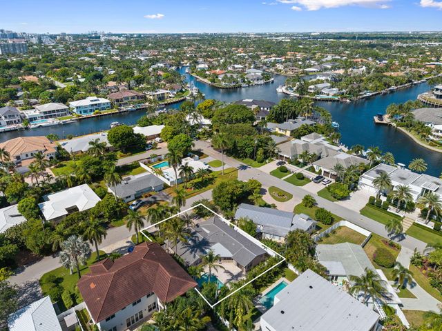 2729 NE 30TH Street, Lighthouse Point, FL 33064
