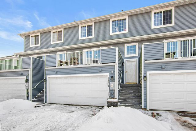 2209 E 117th Street E 109, Burnsville, MN 55337