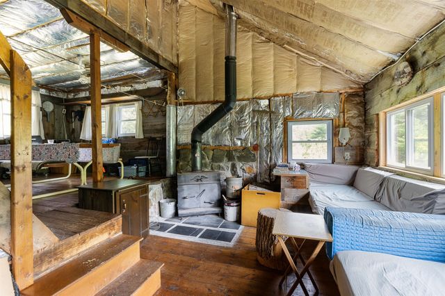 4121 Canaan Hill Road, Canaan, VT 05903