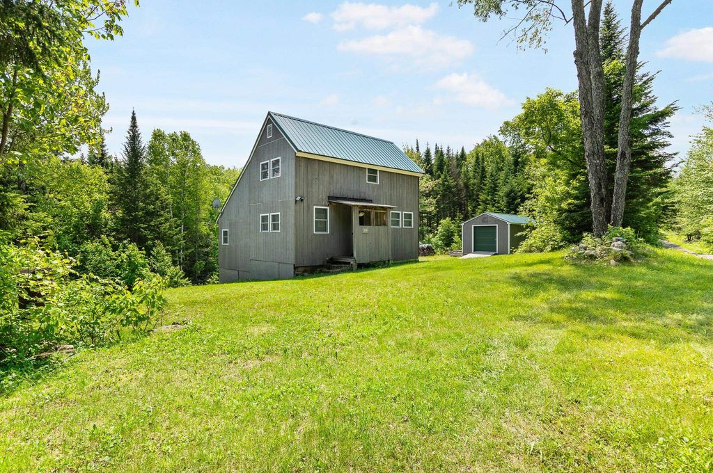 4121 Canaan Hill Road, Canaan, VT 05903