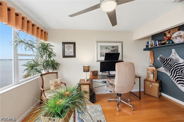 1900 Clifford ST 301, Fort Myers, FL 33901