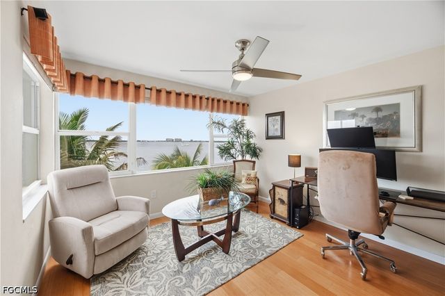 1900 Clifford ST 301, Fort Myers, FL 33901