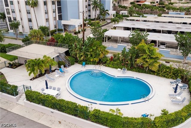 1900 Clifford ST 301, Fort Myers, FL 33901