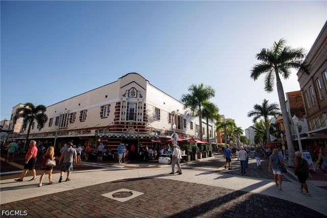 1900 Clifford ST 301, Fort Myers, FL 33901