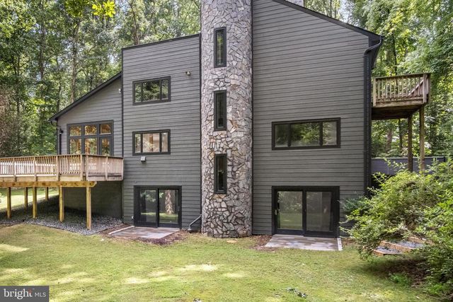 634 SPRINGVALE RD, Great Falls, VA 22066