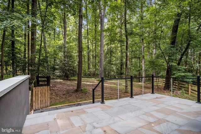 634 SPRINGVALE RD, Great Falls, VA 22066