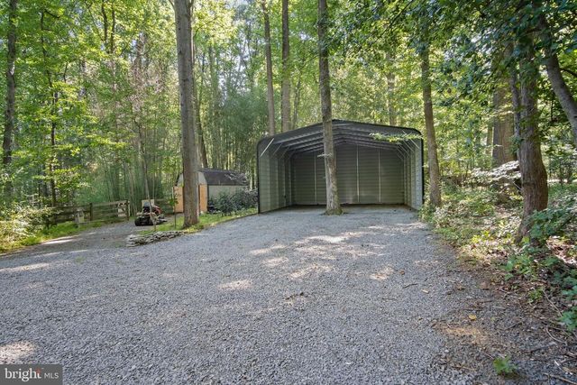 634 SPRINGVALE RD, Great Falls, VA 22066