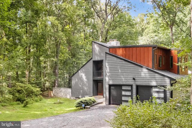 634 SPRINGVALE RD, Great Falls, VA 22066