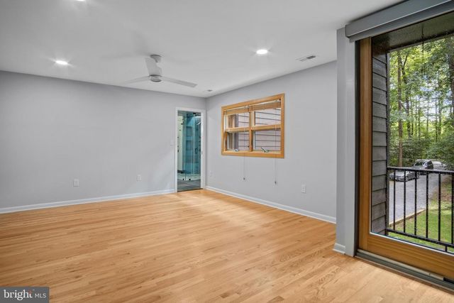 634 SPRINGVALE RD, Great Falls, VA 22066