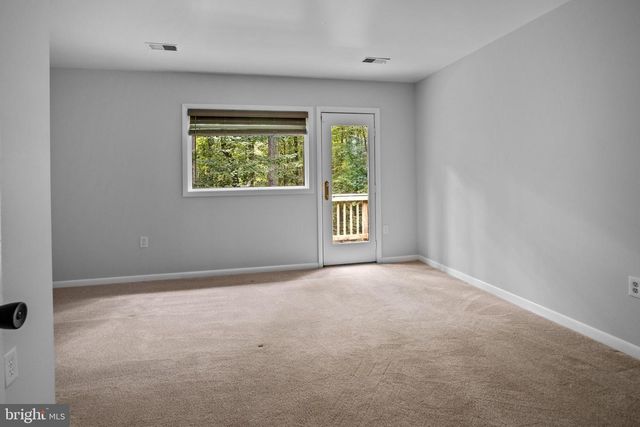 634 SPRINGVALE RD, Great Falls, VA 22066