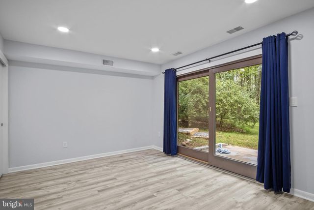 634 SPRINGVALE RD, Great Falls, VA 22066