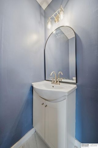 1415 N 33rd Street, Omaha, NE 68131