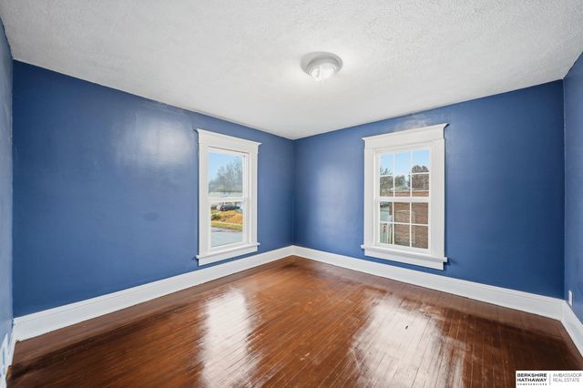 1415 N 33rd Street, Omaha, NE 68131