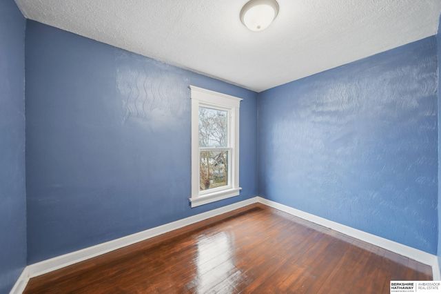 1415 N 33rd Street, Omaha, NE 68131