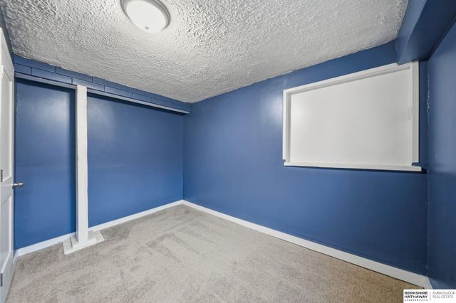 1415 N 33rd Street, Omaha, NE 68131